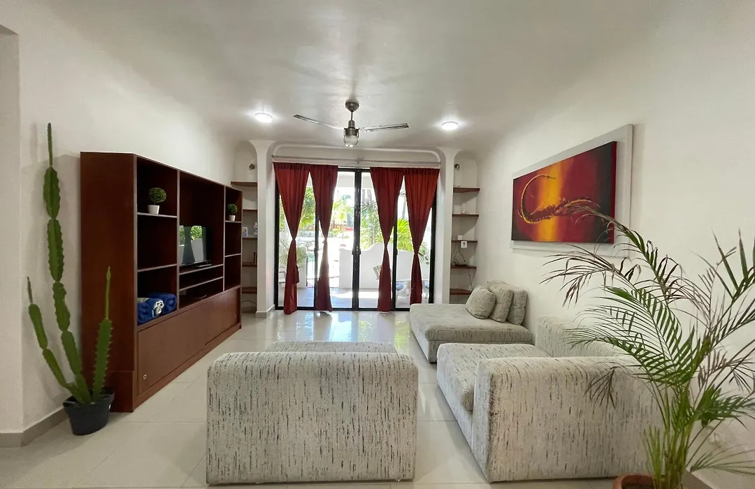 Amaranta Beach-1