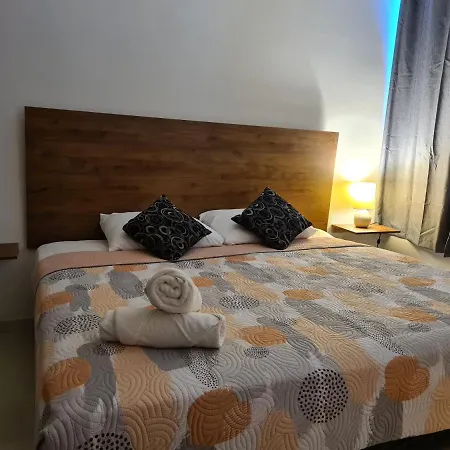 Suite Near From The Beach And Rooftop Ocean View 104-3