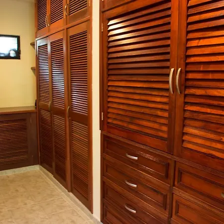 Green Oasis Home Boutique-2